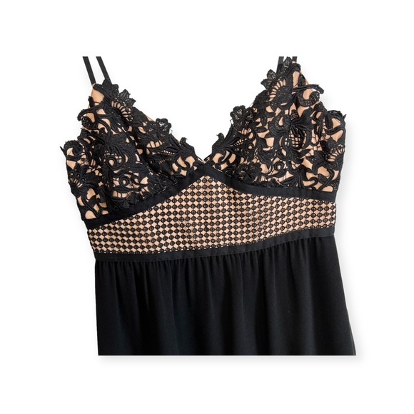 Theory Melaena Elevate Crepe Dress - Picture 6 of 9